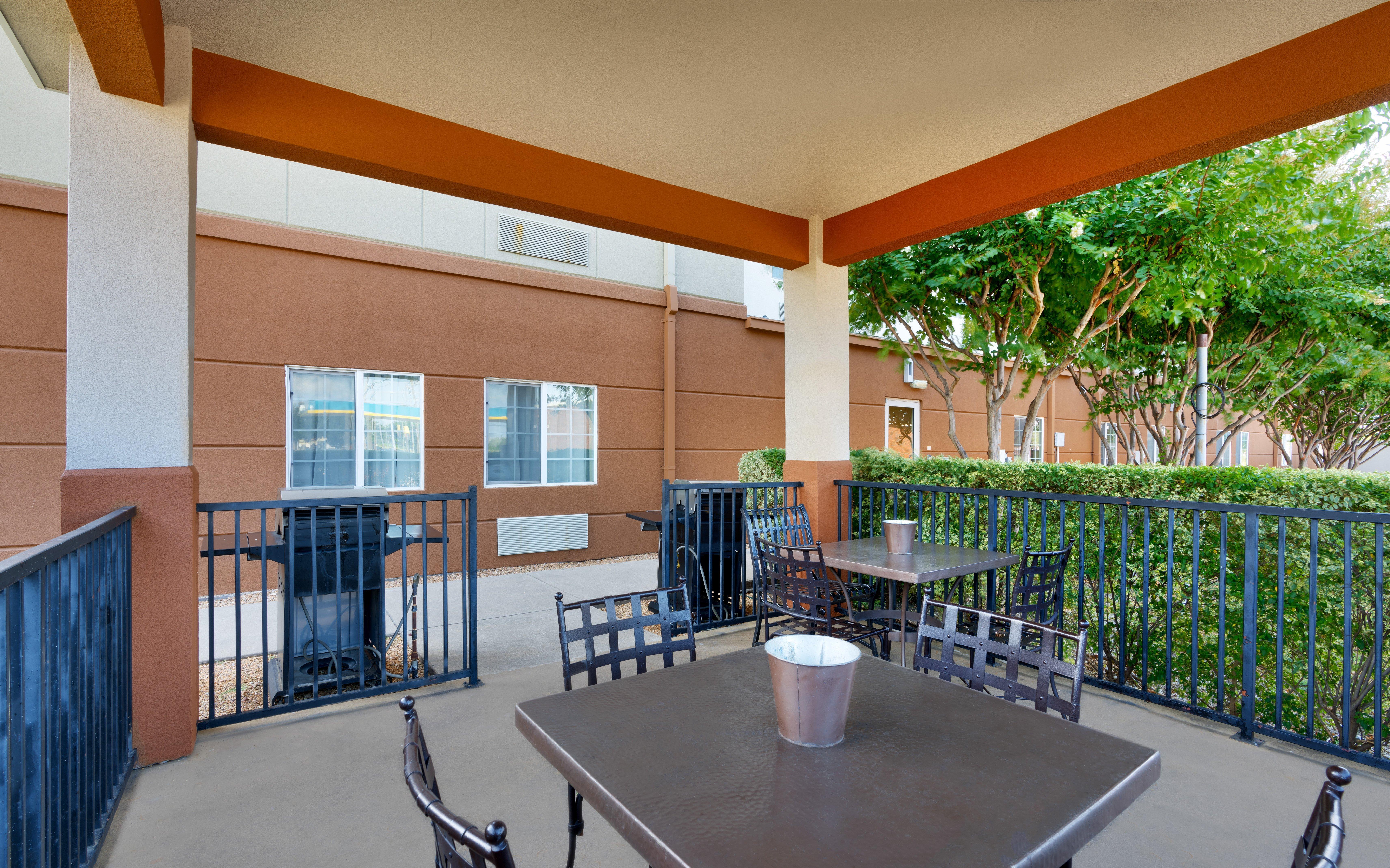 Candlewood Suites Plano East By Ihg Esterno foto