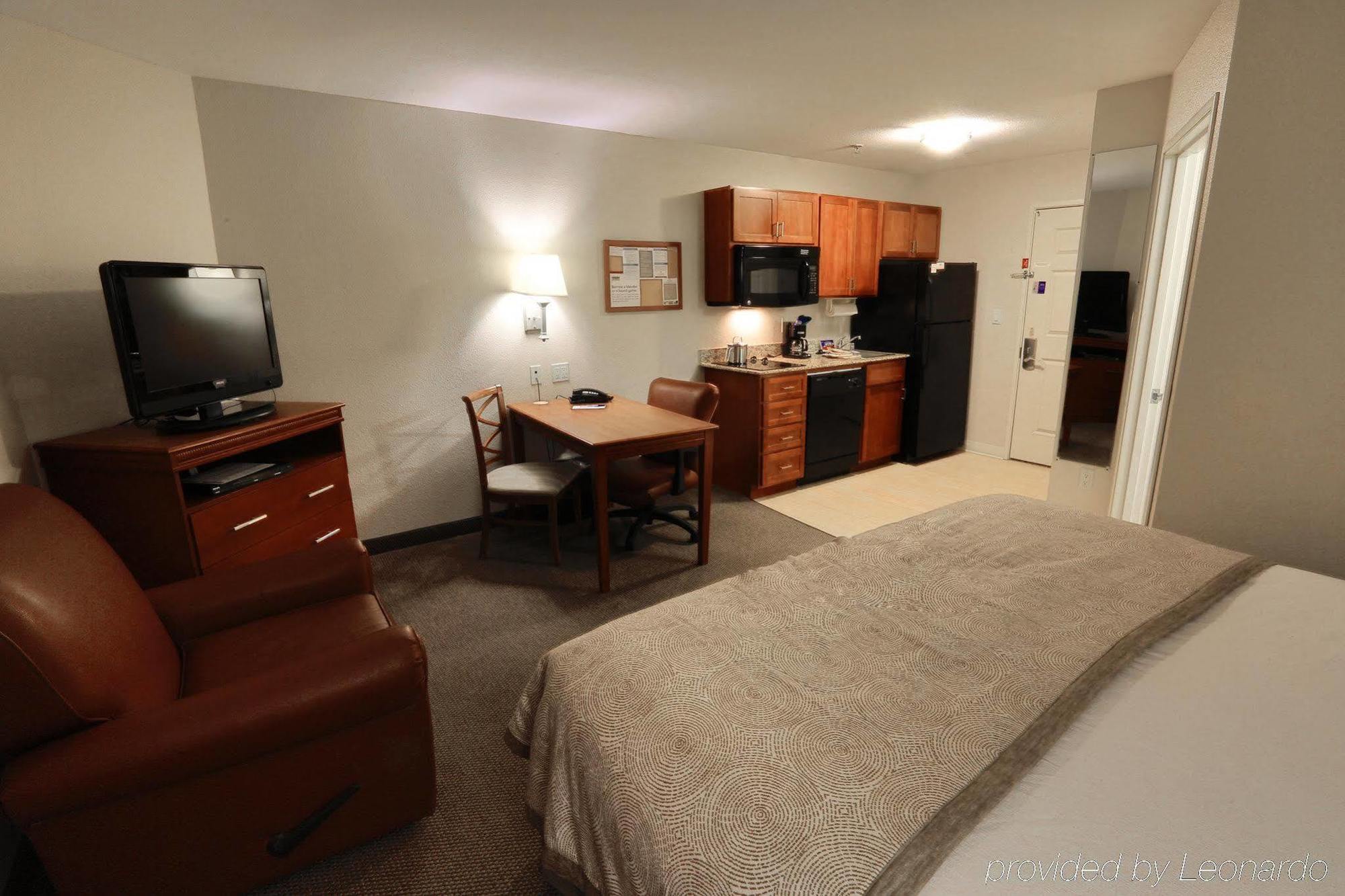 Candlewood Suites Plano East By Ihg Esterno foto