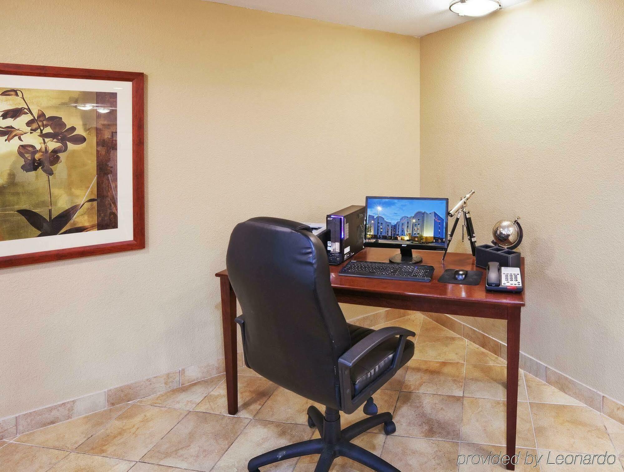 Candlewood Suites Plano East By Ihg Esterno foto
